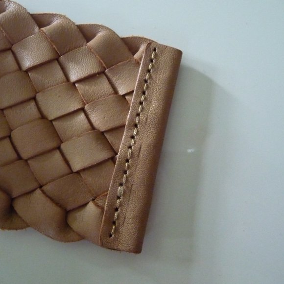 CLUB MONACO TWO WIDE BRAIDED GENUINE LEATHER/MOSS GREEN TAN/ BELTS SIZE … main image 4